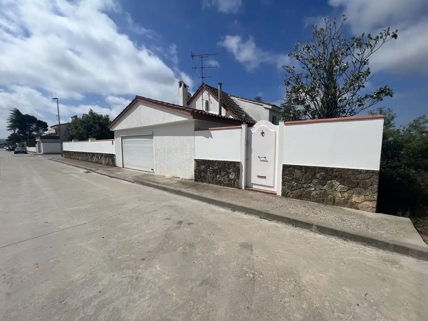 Vista exterior de Casa o chalet en venta en Tàrrega con Aire acondicionado, Calefacción y Jardín privado