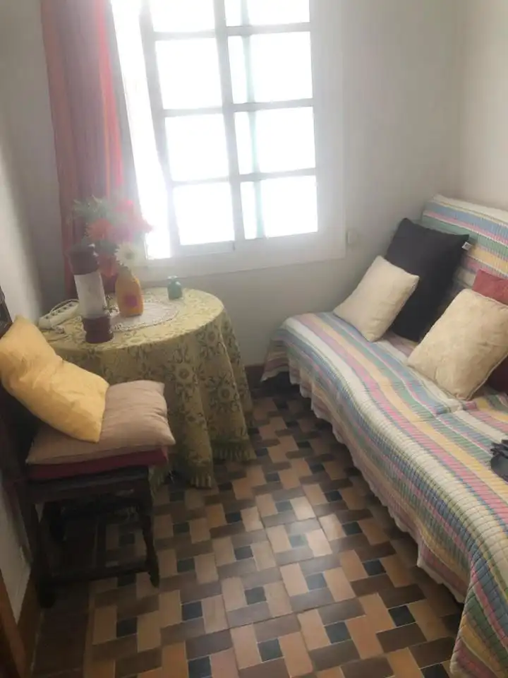 Habitación de Piso en venta en Santiago de Compostela  con Calefacción y Amueblado