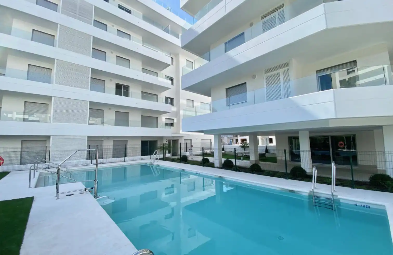 Piscina de Apartament de lloguer en Marbella amb Aire condicionat, Terrassa i Traster