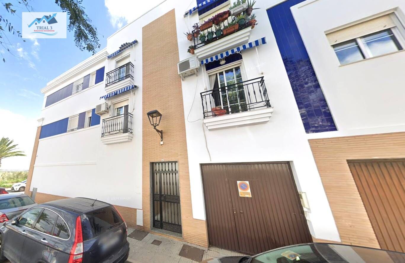 Vista exterior de Pis en venda en Isla Cristina amb Balcó