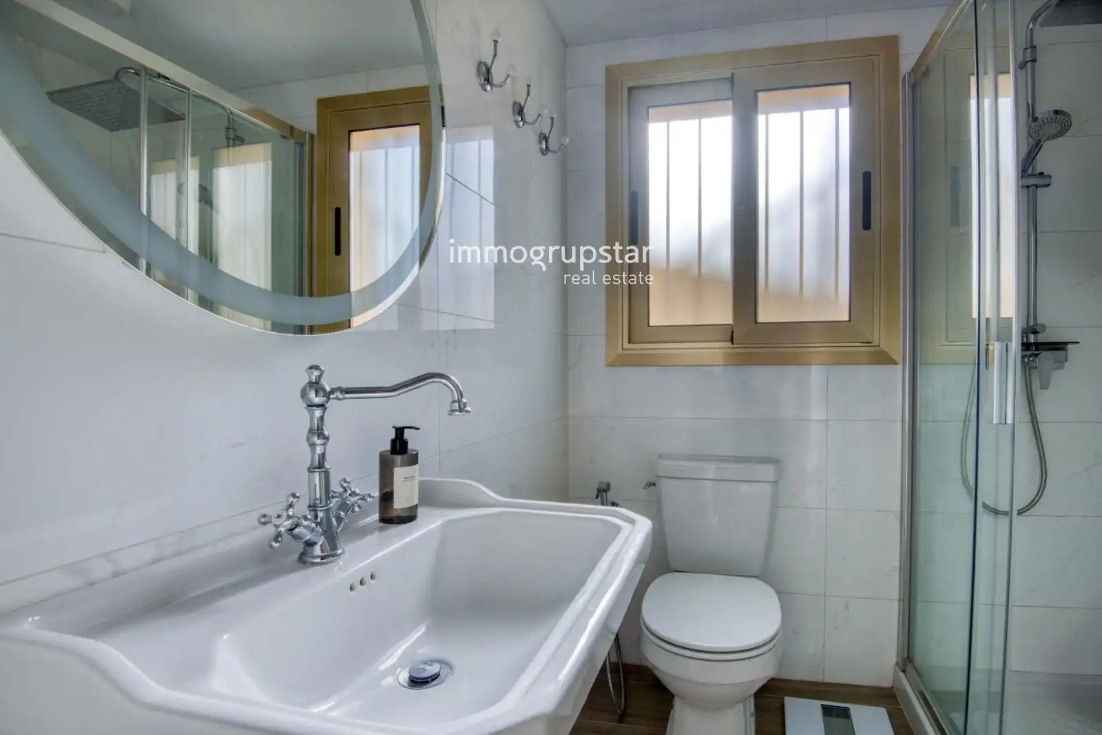 Bathroom of Flat for sale in Sant Feliu de Guíxols  with Air Conditioner, Heating and Terrace