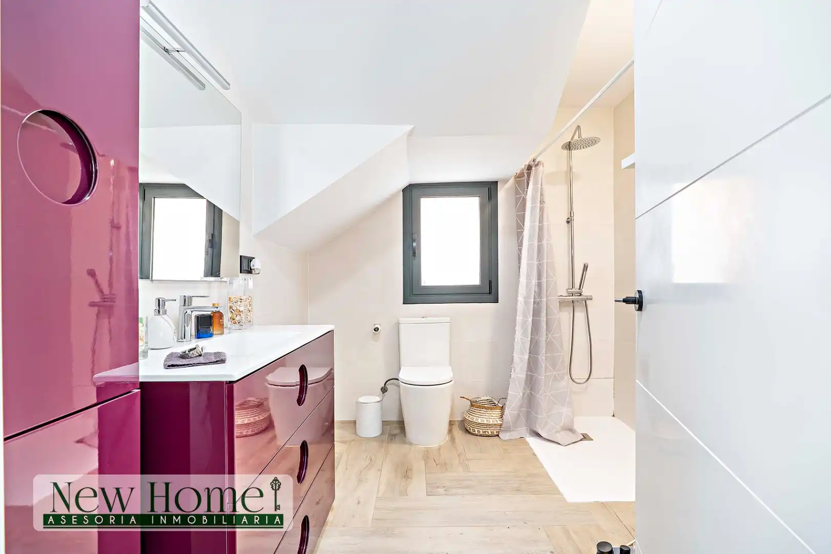 Bathroom of Houses for sale in Roquetas de Mar  with Private garden, Terrace and Furnished