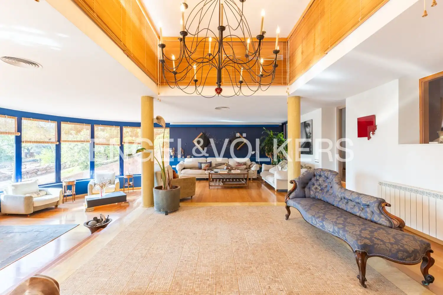 Sala de estar de Casa o chalet en venta en Gilet con Aire acondicionado, Calefacción y Jardín privado