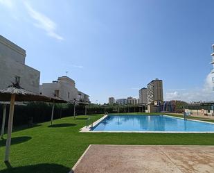 Piscina de Apartament de lloguer en El Puig de Santa Maria amb Aire condicionat i Terrassa