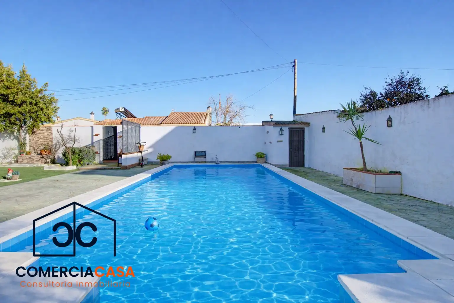 Vista exterior de Casa o xalet en venda en Las Gabias amb Aire condicionat, Jardí privat i Traster