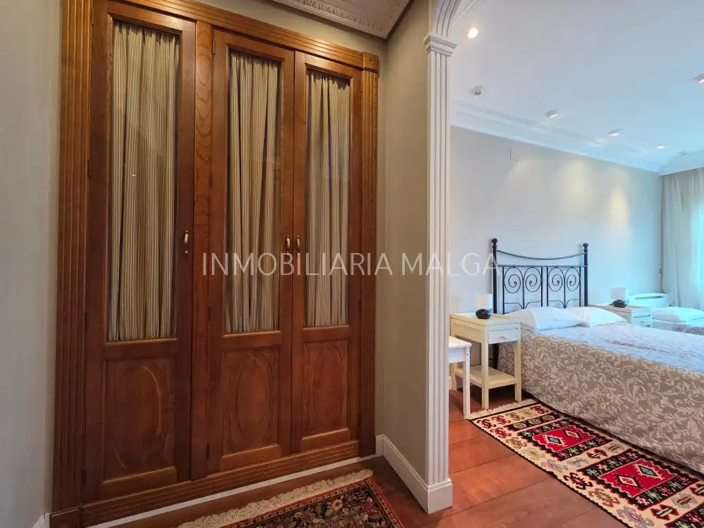 Dormitori de Casa o xalet en venda en Colunga amb Calefacció, Jardí privat i Parquet