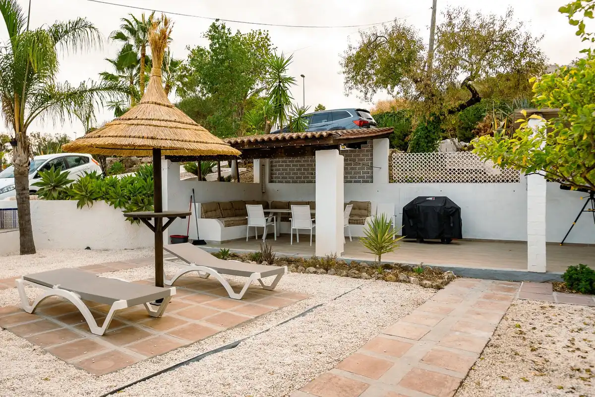 Finca rústica de lloguer a Calahonda