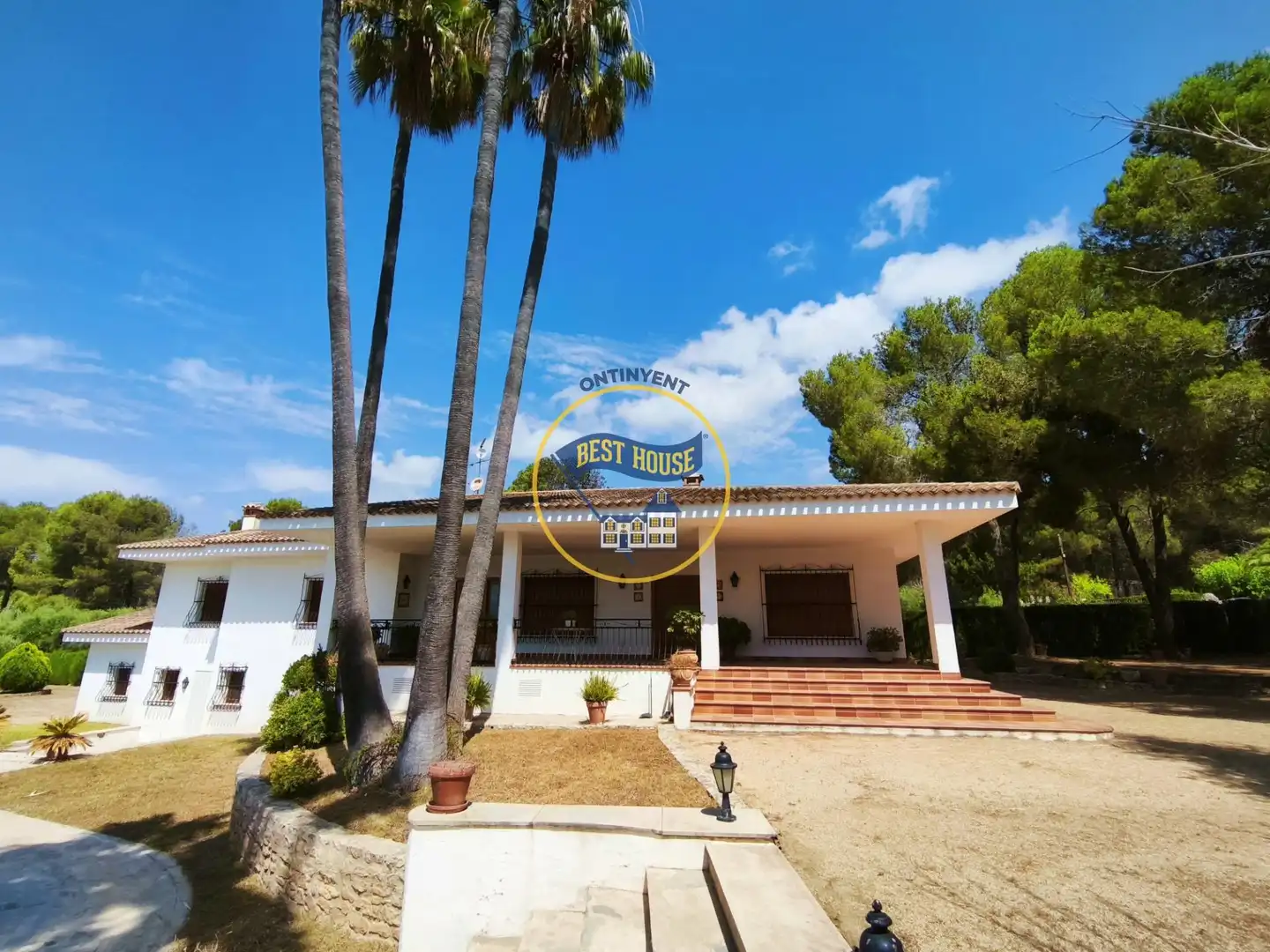 Vista exterior de Casa o chalet en venta en Ontinyent con Aire acondicionado, Calefacción y Jardín privado