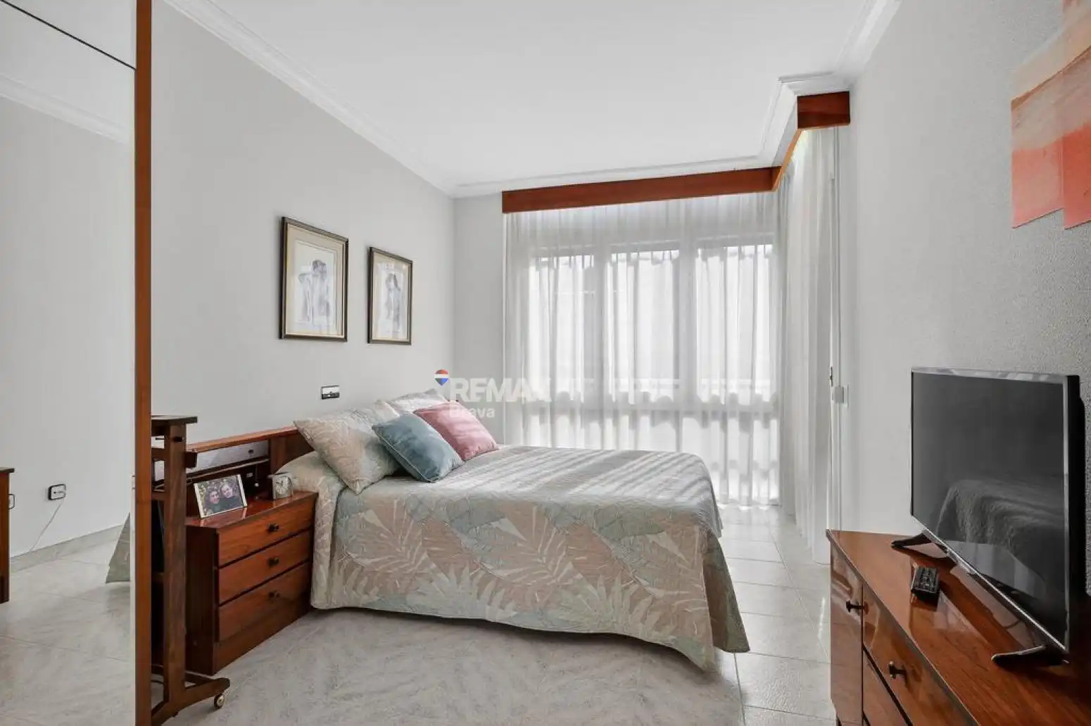 Bedroom of Houses for sale in Olot  with Air Conditioner, Private garden and Terrace