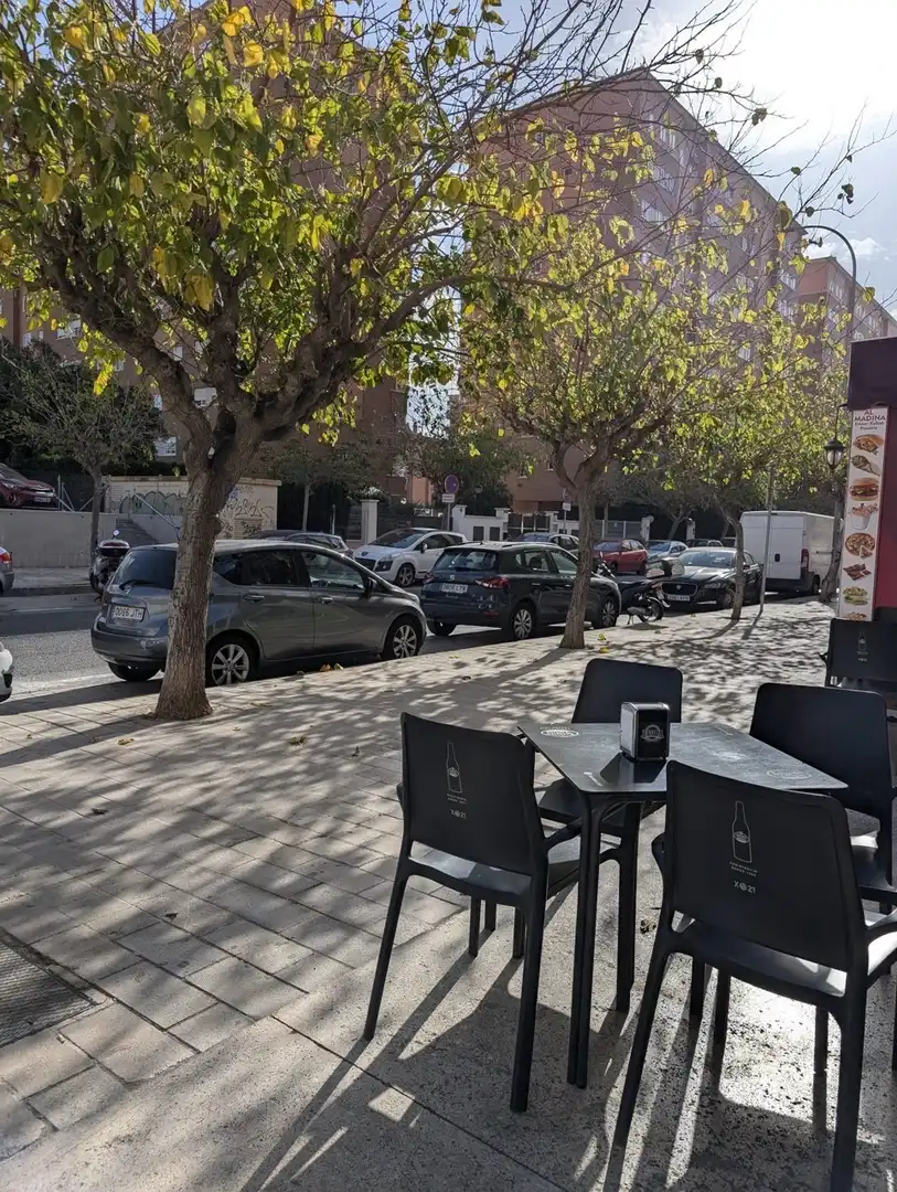 Parking de Local en venta en Alicante / Alacant con Aire acondicionado