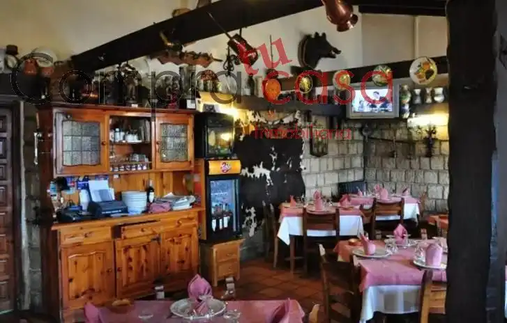 Local en venta en Honrubia de la Cuesta con Amueblado
