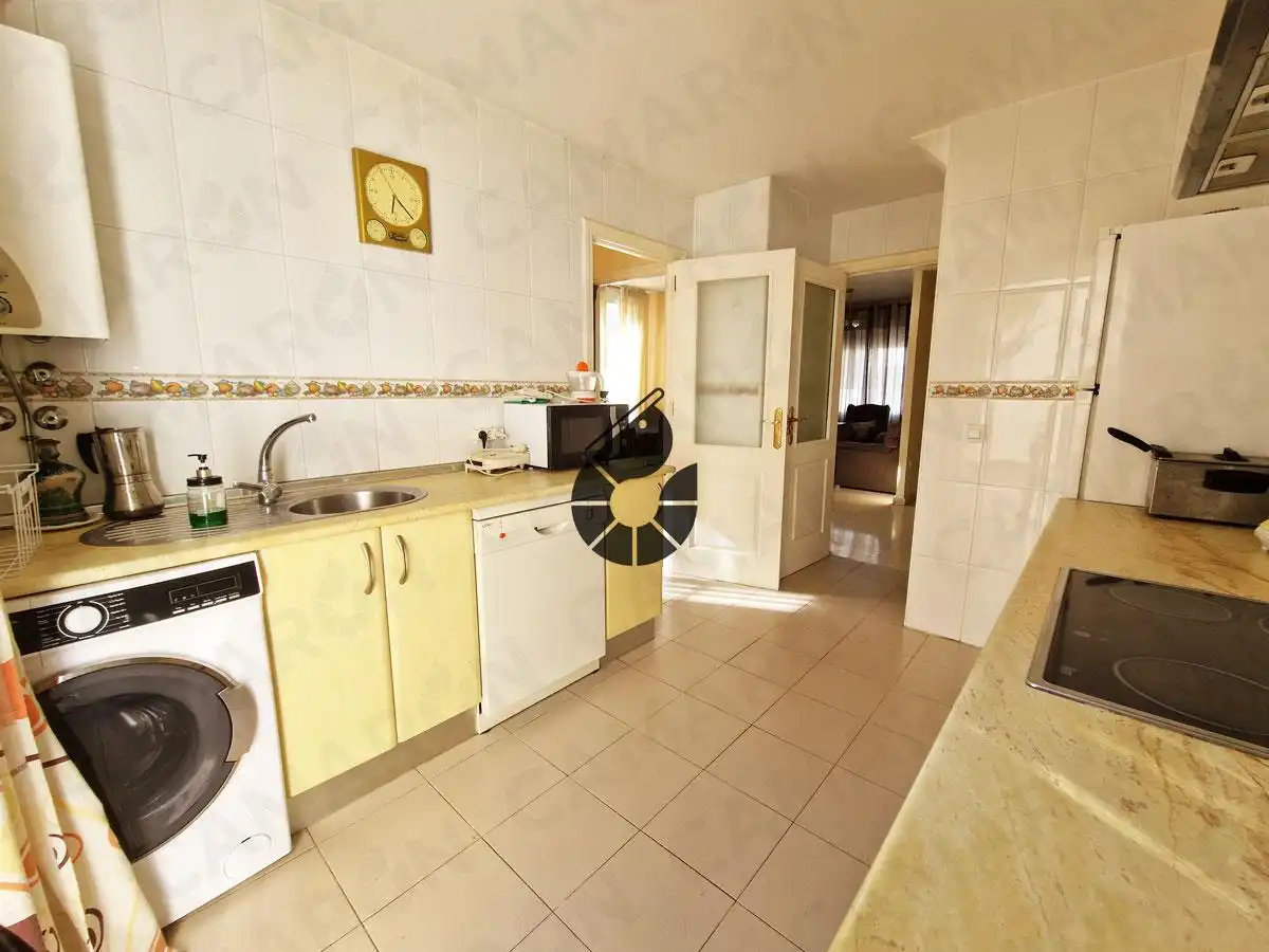 Cocina de Casa adosada en venta en Coria del Río con Terraza