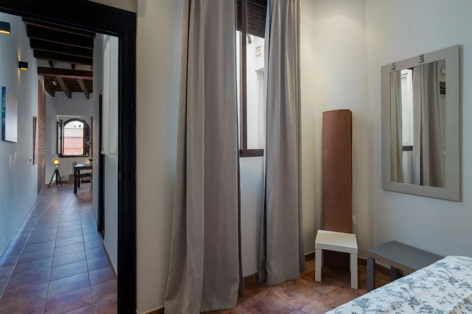 Habitación de Piso en venta en Sevilla con Aire acondicionado, Trastero y Amueblado