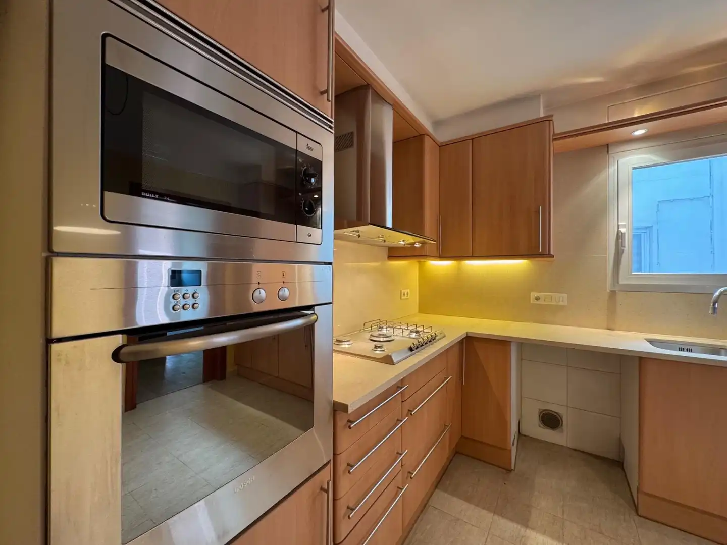 Kitchen of Attic for sale in Figueres  with Air Conditioner, Heating and Terrace