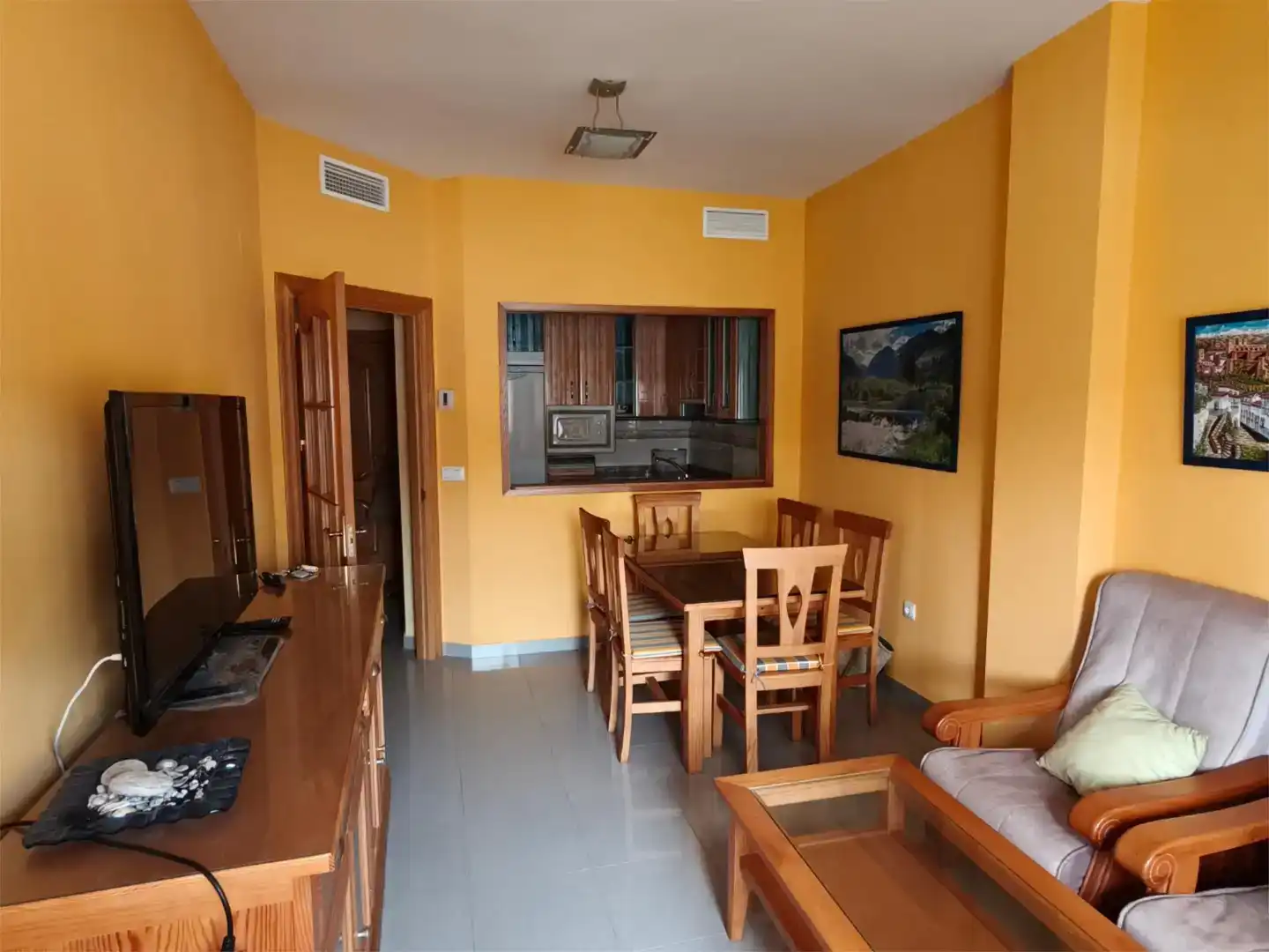Wohnzimmer von Wohnung zur Miete in Gualchos mit Abstellraum, Schwimmbad und Möbliert