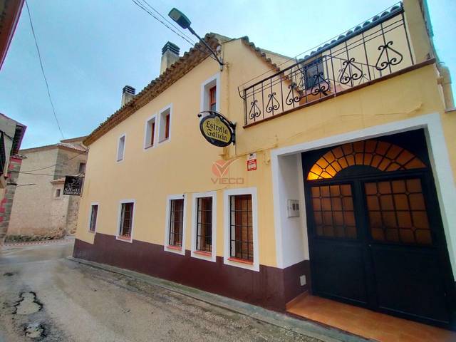 Local comercial en Alquiler en Consuelo en Huete