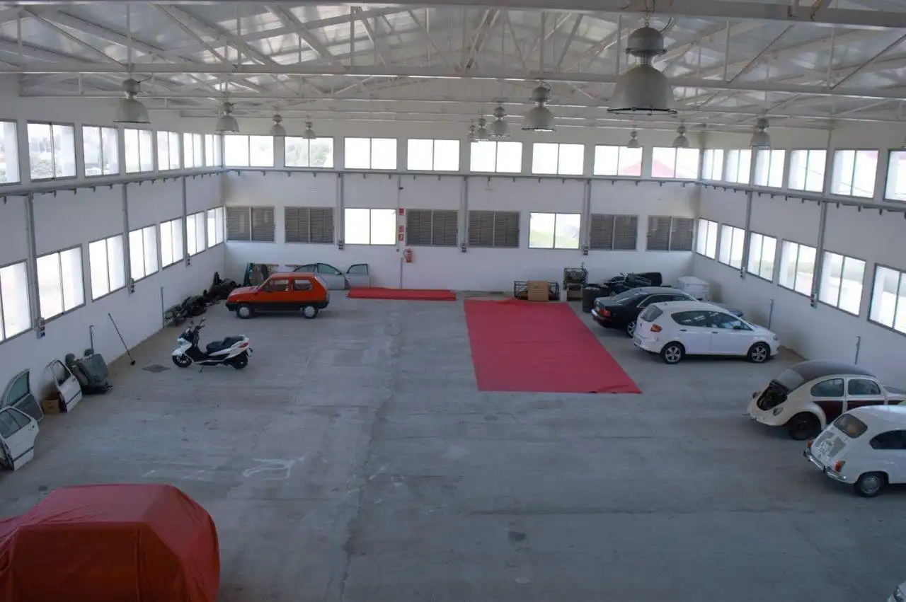 Parking de Nave industrial en venta en Villena
