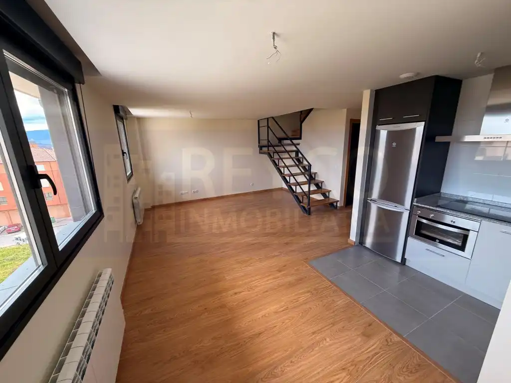 Apartamento con ascensor en venta en Poligono 20 Paraje 155 Partelacuesta, imagen 13