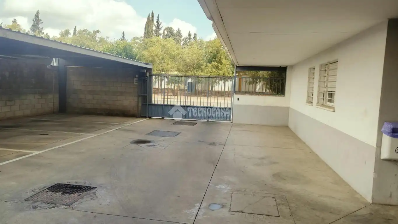 Parking de Piso en venta en La Rinconada con Aire acondicionado