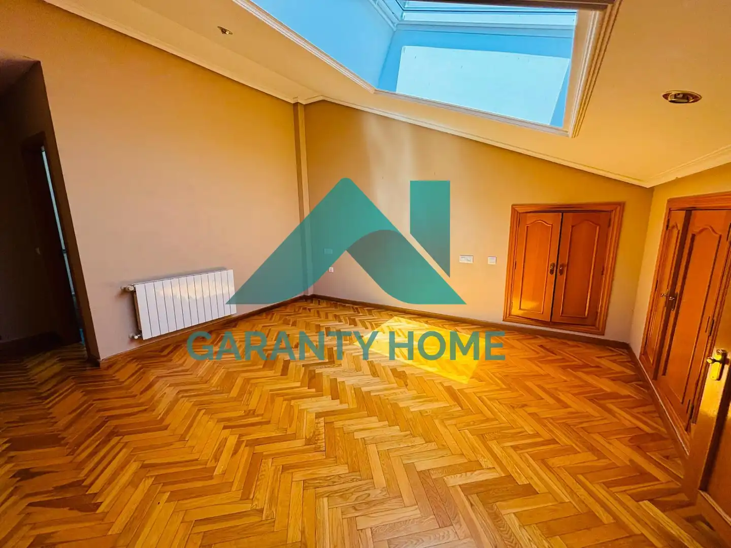 Dúplex de alquiler en Cáceres con Aire acondicionado, Calefacción y Parquet