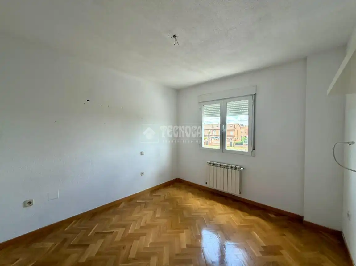 Bedroom of Detached homes for sale in Azuqueca de Henares