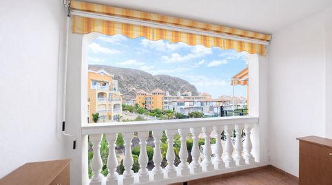 Foto 3 de Apartamento en venta en Calle Falúa, 4, Los Cristianos, Arona