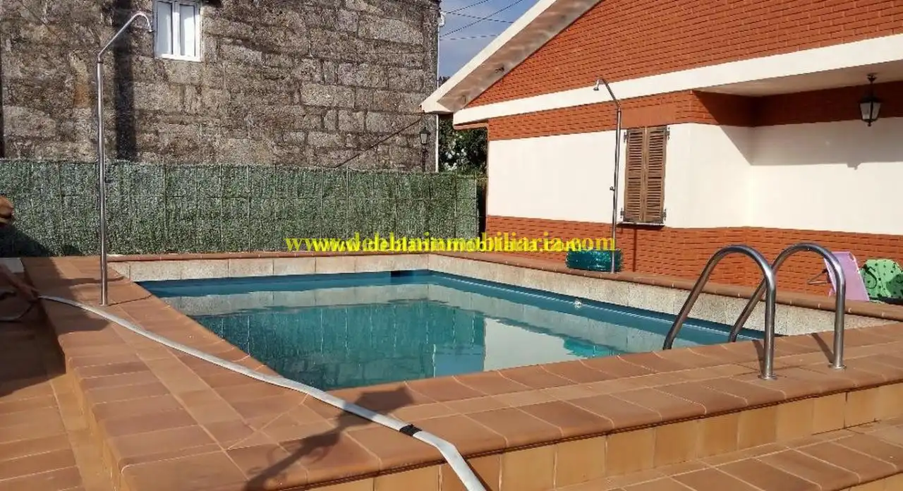Villa avec terrasse à vendre à Crecente, imagen 4