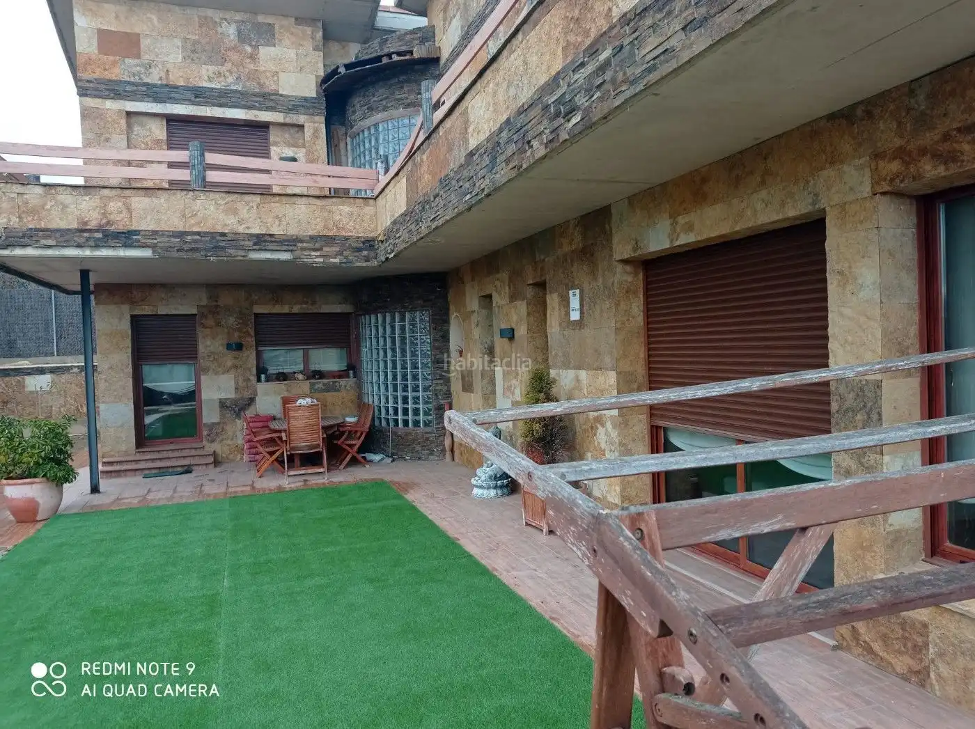 Jardí de Casa o xalet en venda en Viladecavalls amb Aire condicionat, Traster i Piscina