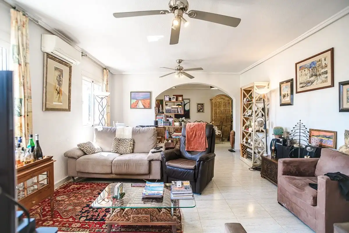 Sala d'estar de Apartament en venda en Orihuela