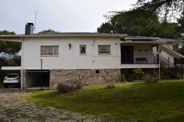 Casa-chalet en Venta en Calle Borrico Parra en Polideportivo Colonia