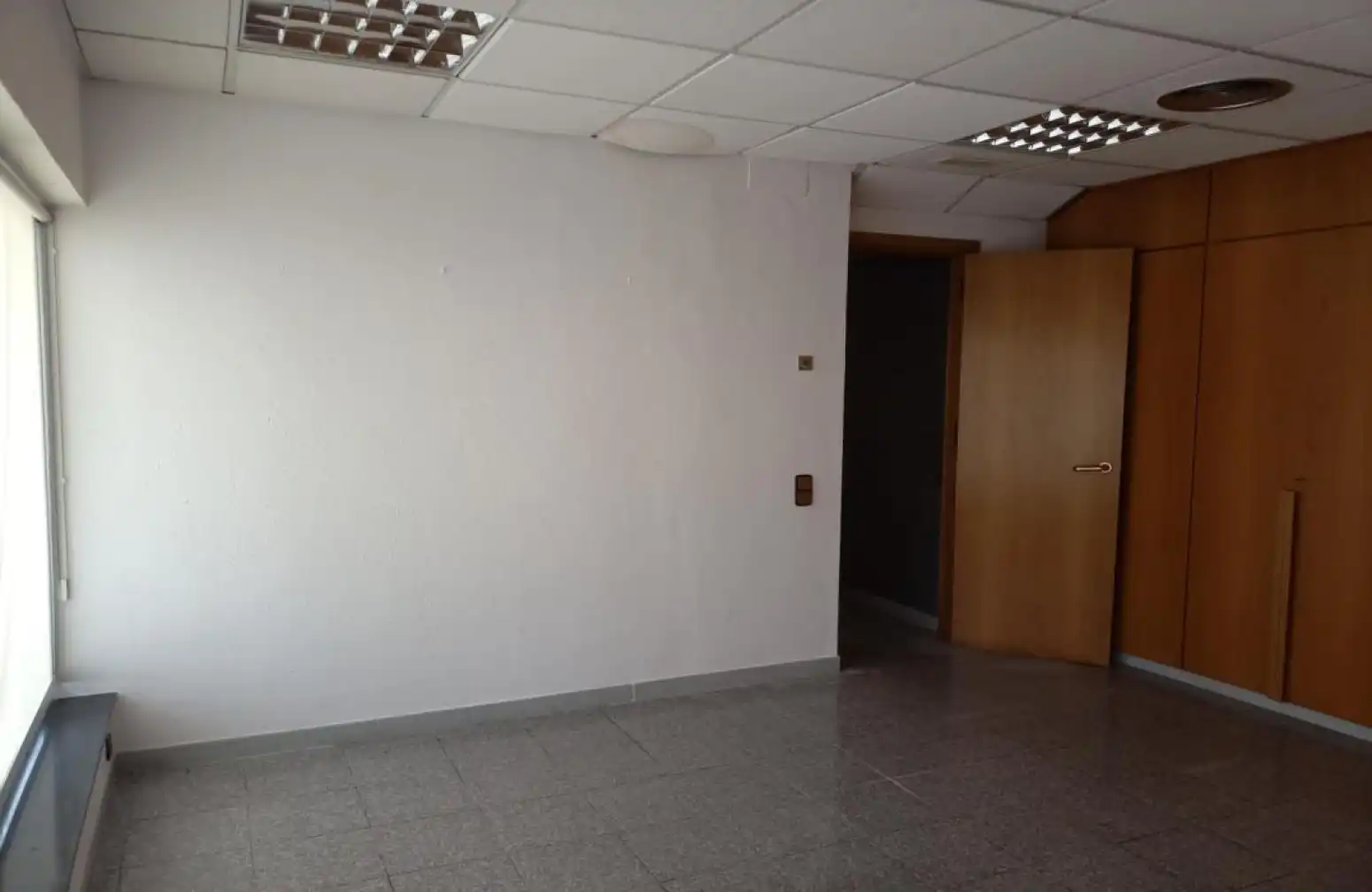 Business premises for sale in Molins de Rei - Calle FERRAN AGULLO, imagen 17