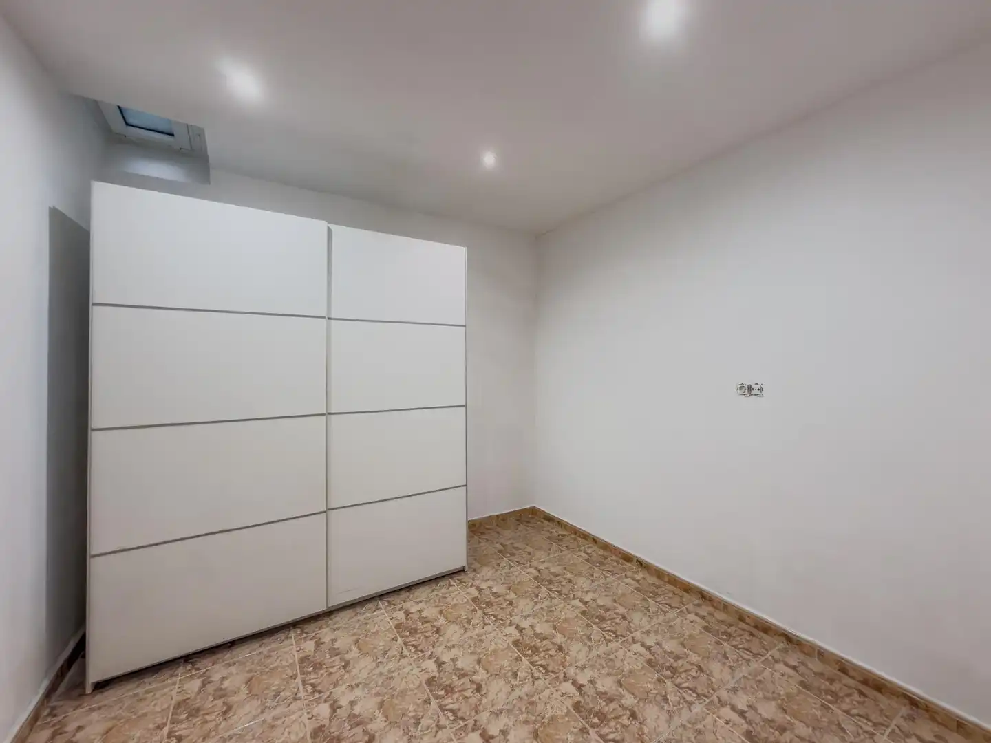 Planta baja en venta en Calle del Concili Egarenc, La Cogullada