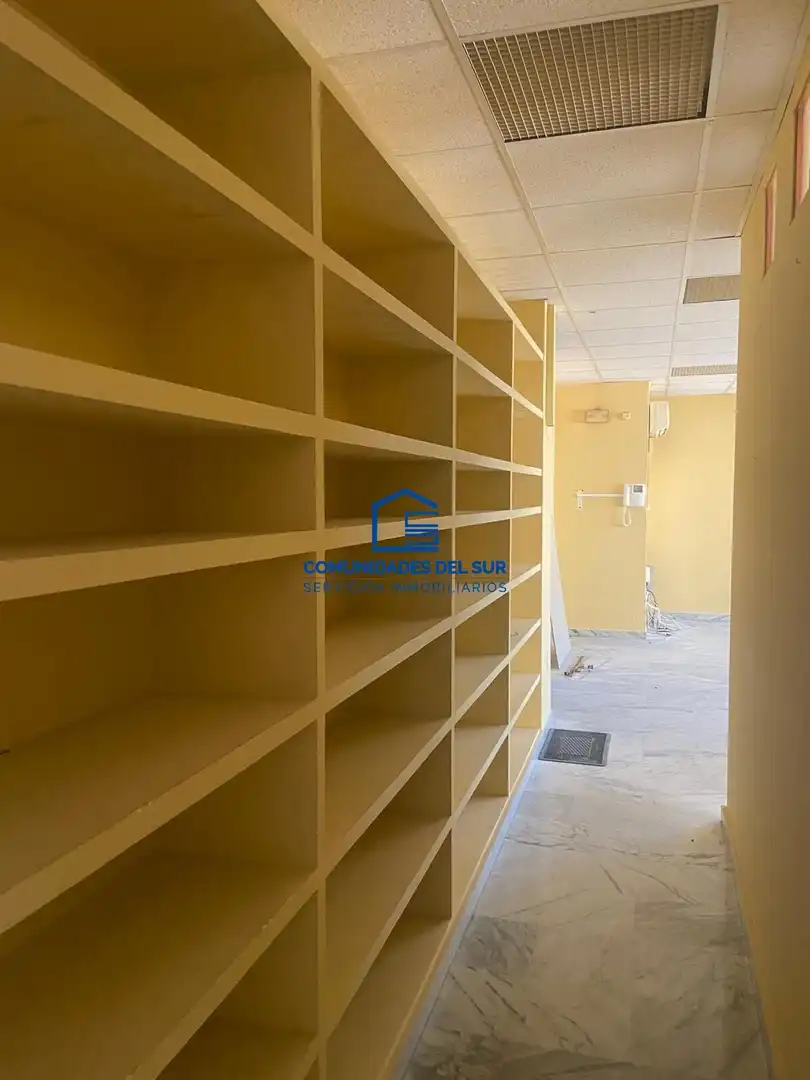 Oficina de alquiler en Cádiz