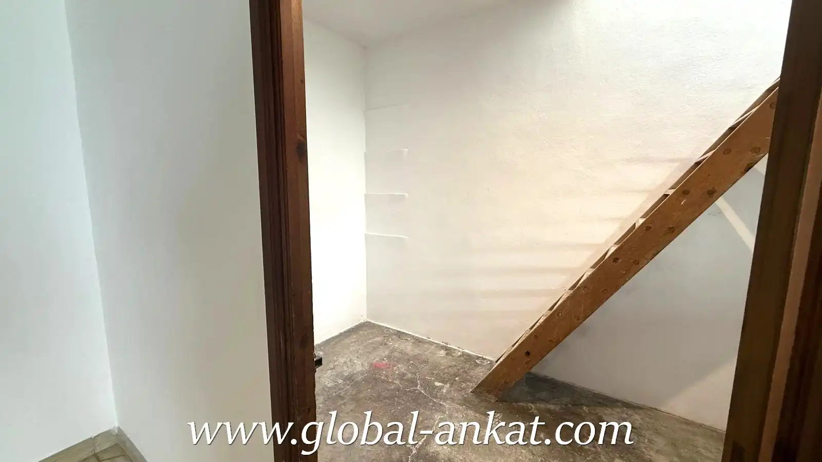 Wohnung zum Verkauf in Felanitx mit Terrasse, Abstellraum und Möbliert