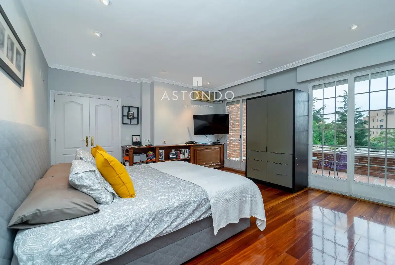 Bedroom of Houses for rent in Madrid  with Air Conditioner, Heating and Terrace