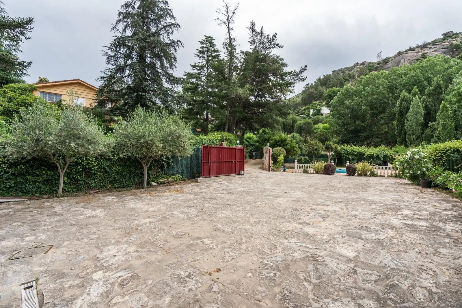 Jardín de Finca rústica en venta en El Barraco  con Calefacción, Jardín privado y Terraza
