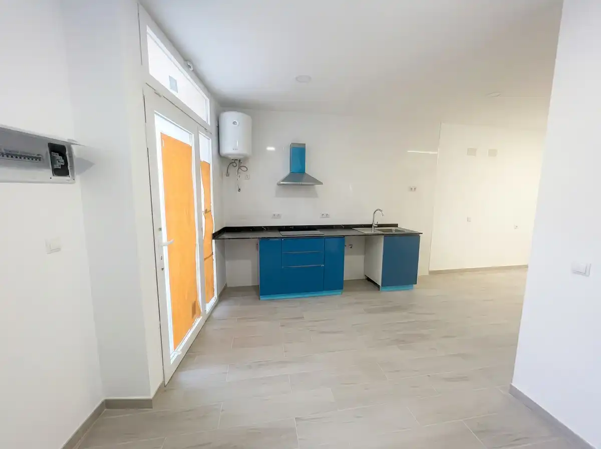 Kitchen of Study for sale in Latina