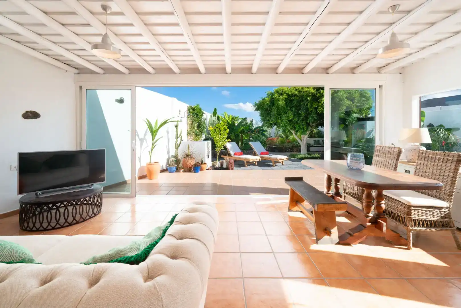 Terraza de Finca rústica en venta en Teguise con Jardín privado, Horno y Lavadora