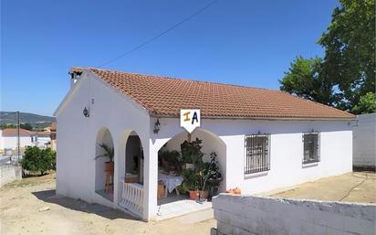 Vista exterior de Casa o xalet en venda en Lucena amb Traster