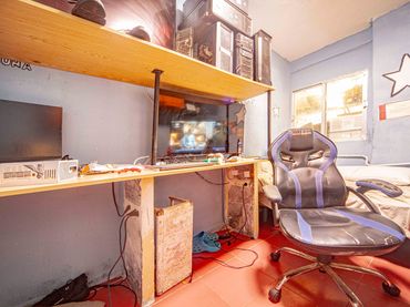 Flat with lift for sale in Carabanchel