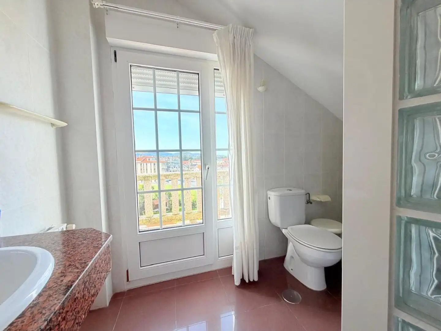 Bathroom of Buildings for sale in Sanxenxo
