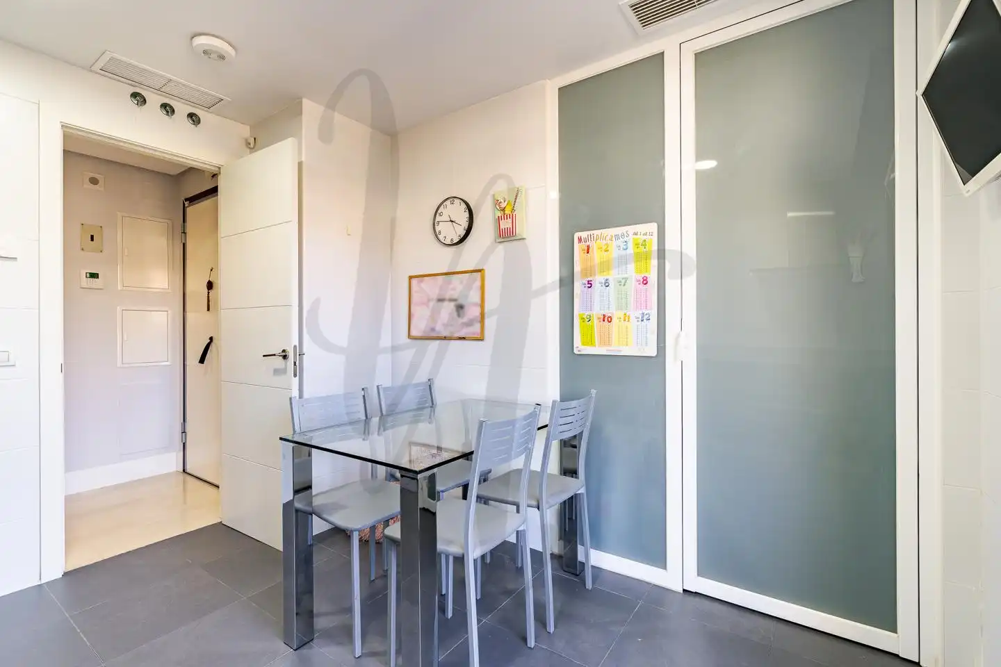 Cocina de Ático en venta en San Sebastián de los Reyes con Aire acondicionado, Calefacción y Terraza