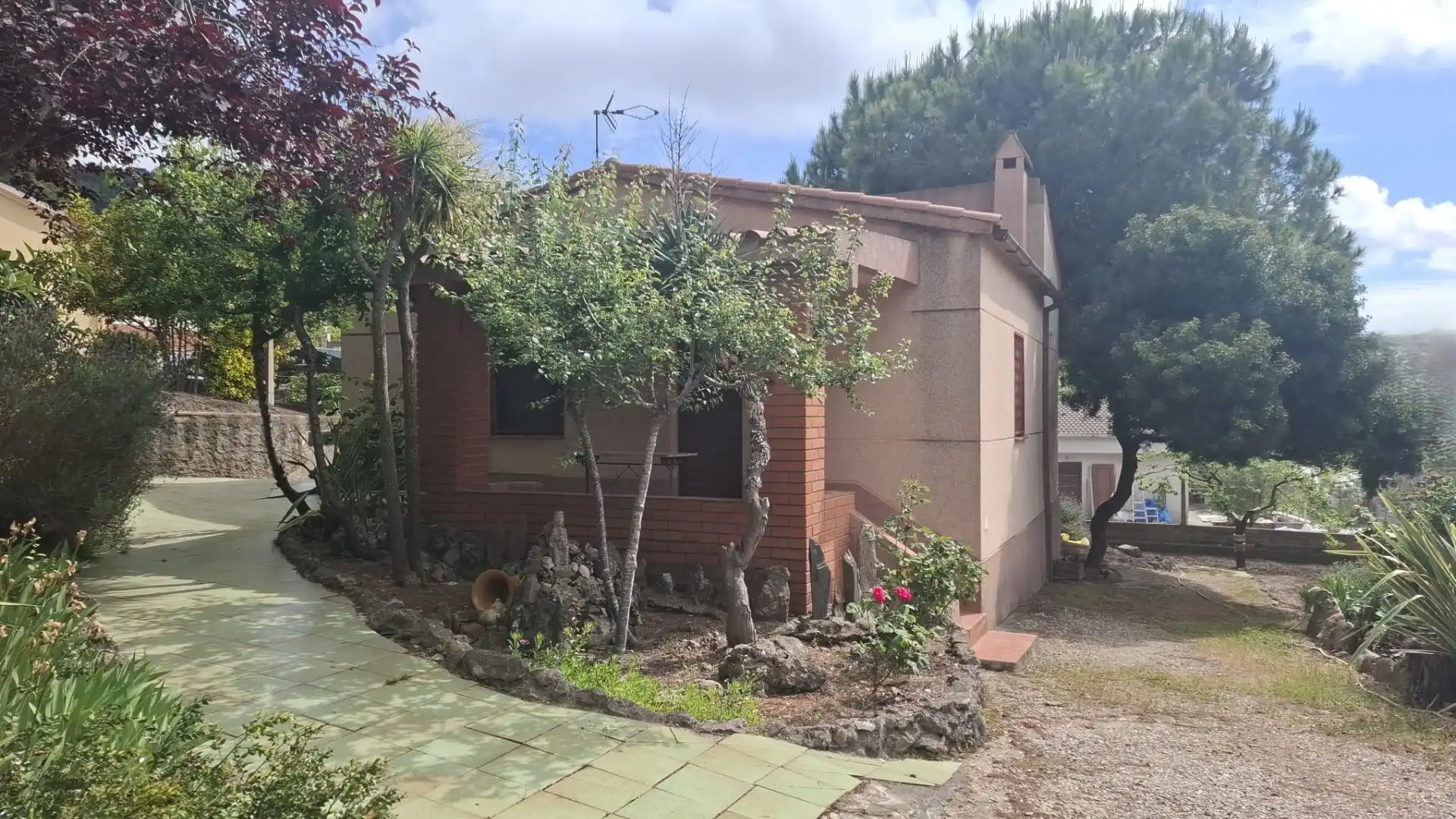 Vista exterior de Casa o chalet en venta en Olesa de Bonesvalls con Jardín privado, Trastero y Piscina
