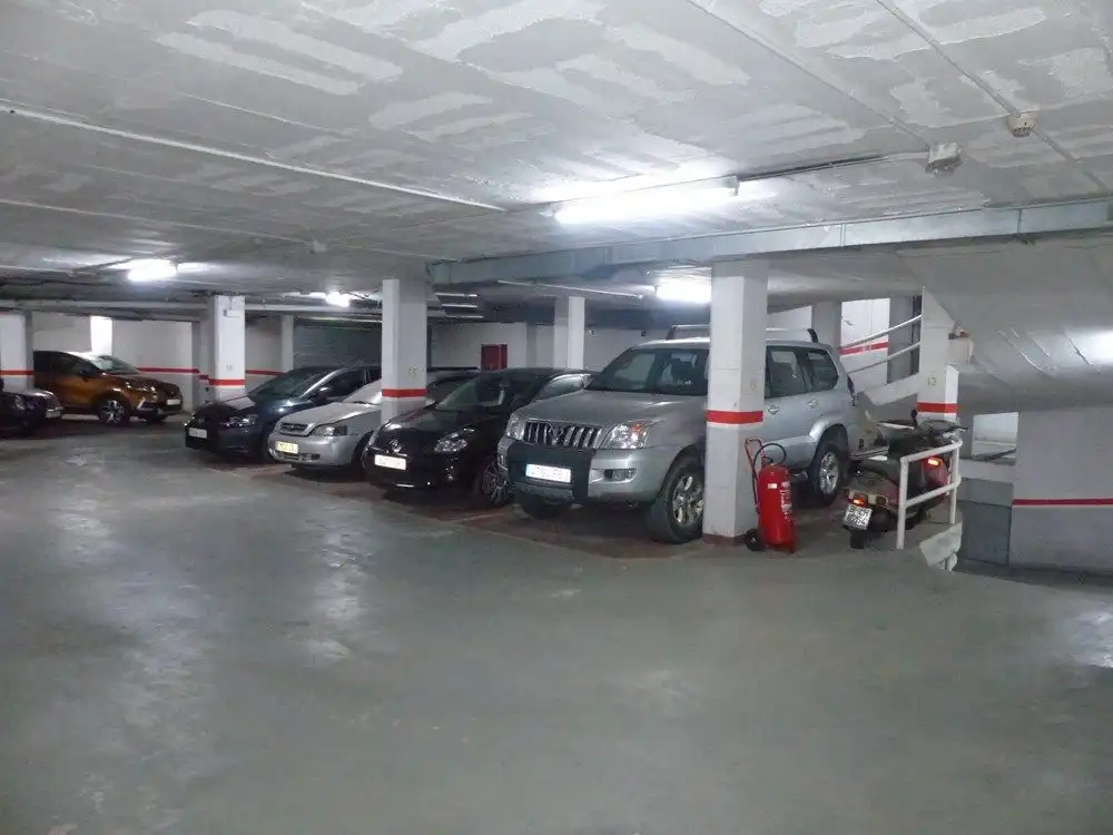 Aparcament de Garatge en venda en Barcelona