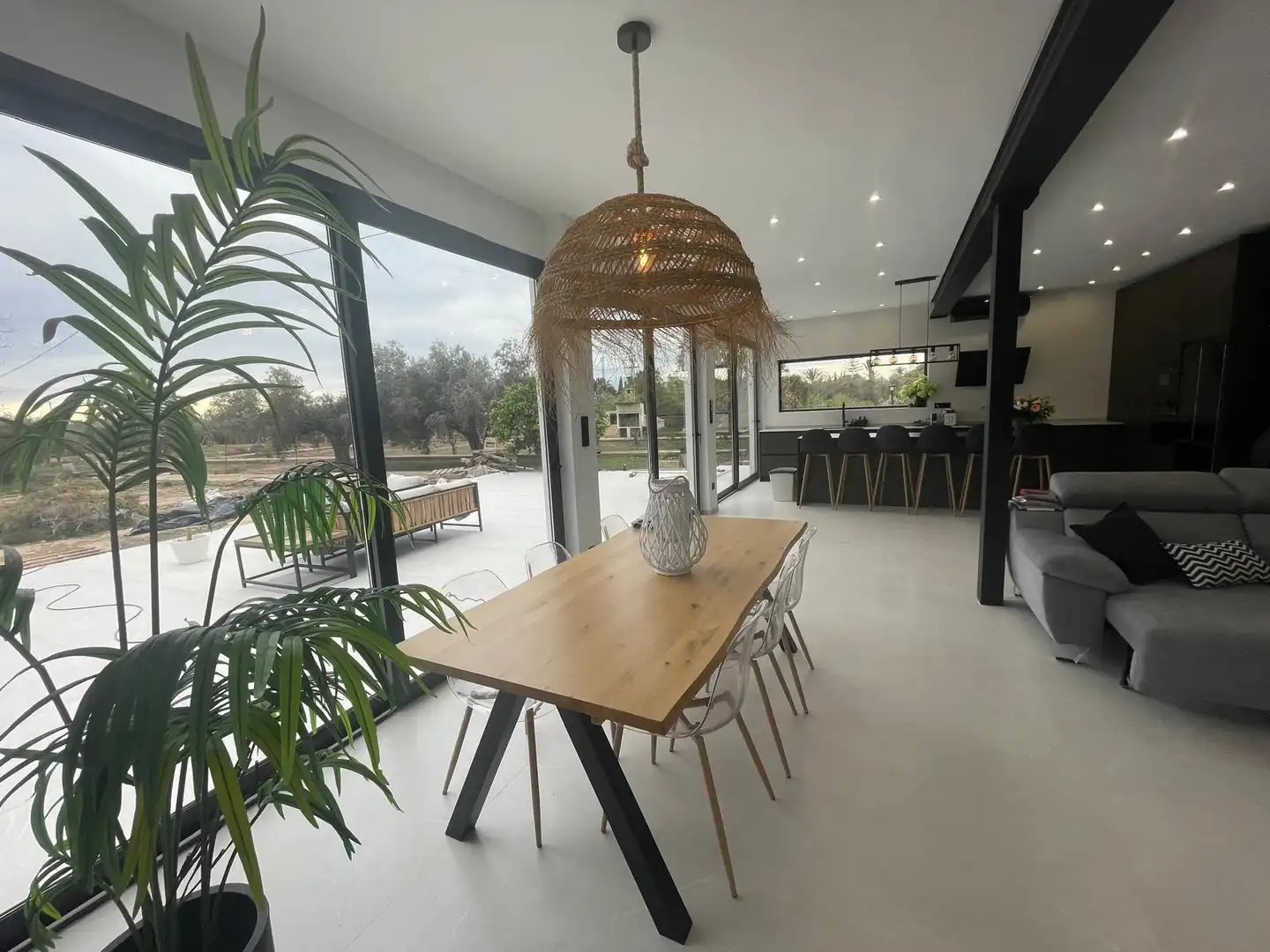 Menjador de Casa o xalet en venda en Elche / Elx amb Aire condicionat, Terrassa i Traster