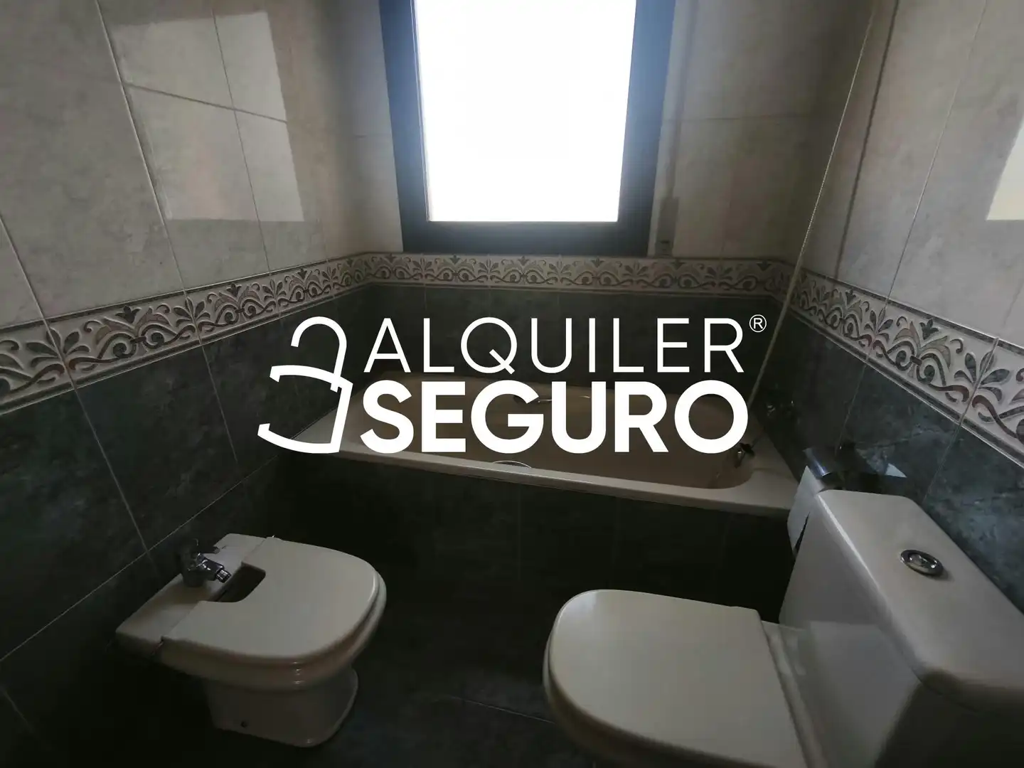 Bany de Pis de lloguer en Zaragoza amb Aire condicionat, Calefacció i Terrassa