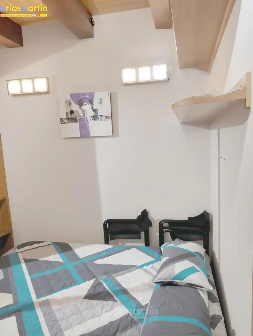 Bedroom of Flat for sale in Salamanca  with Air Conditioner, Heating and Furnished