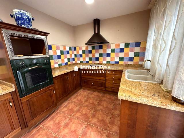 Casa-chalet en Venta en Novelé  / Novetlè