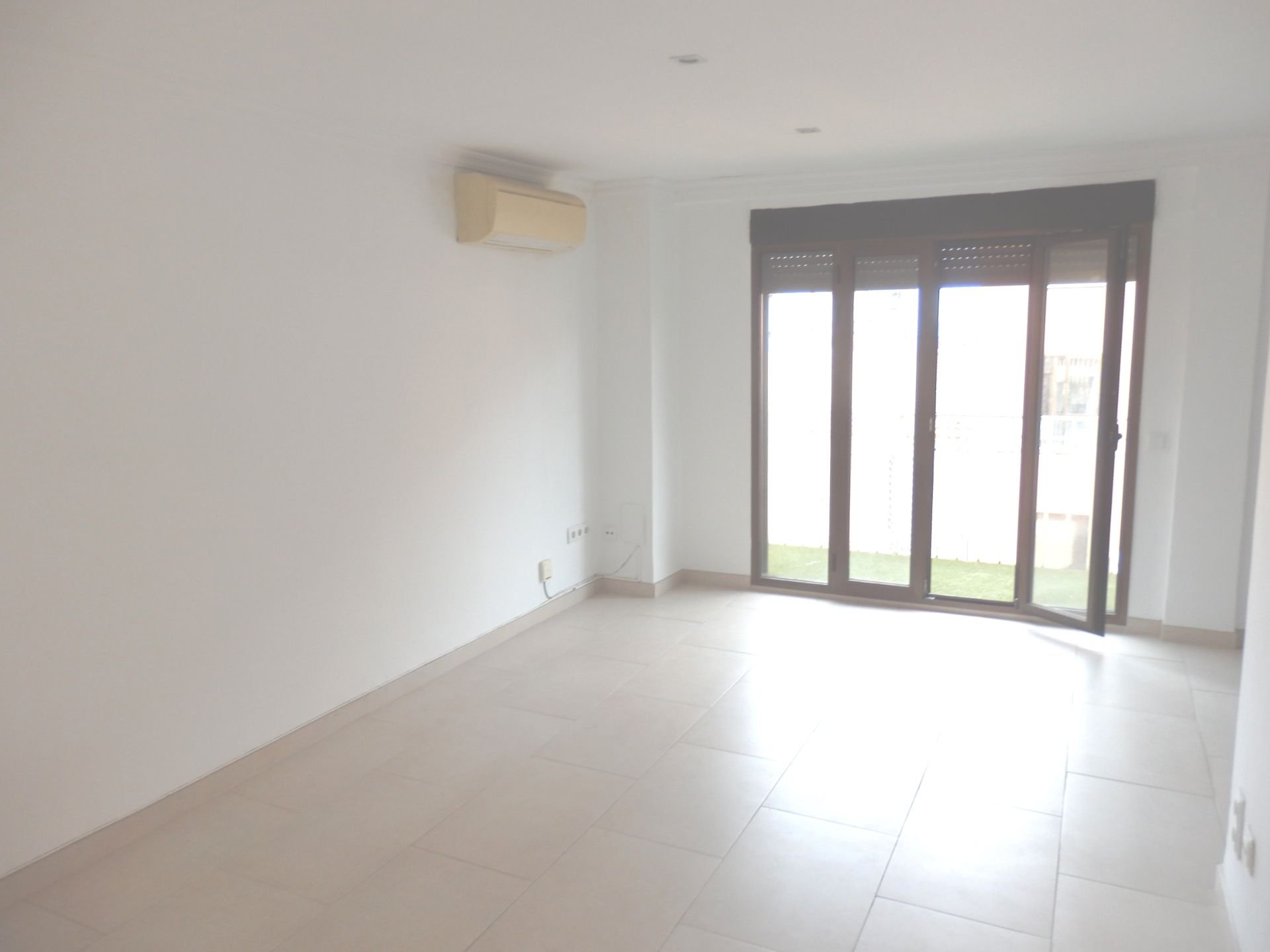 Pis de lloguer en  Valencia Capital amb Aire condicionat, Balcó i Es permeten mascotes