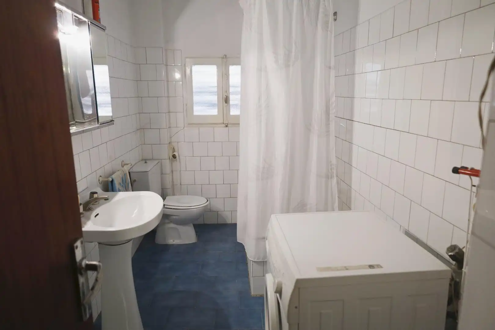 Bathroom of Houses for sale in La Codoñera  with Private garden, Terrace and Storage room